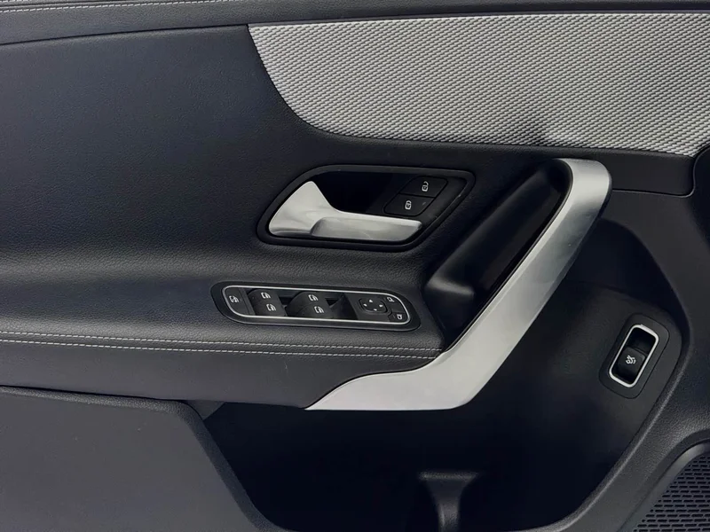 Mercedes-Benz A-Class — фото 19