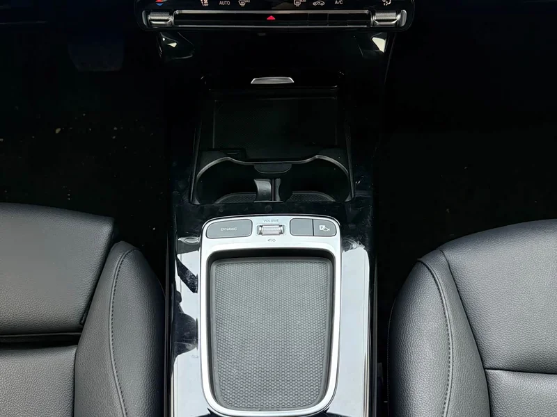 Mercedes-Benz A-Class — фото 10