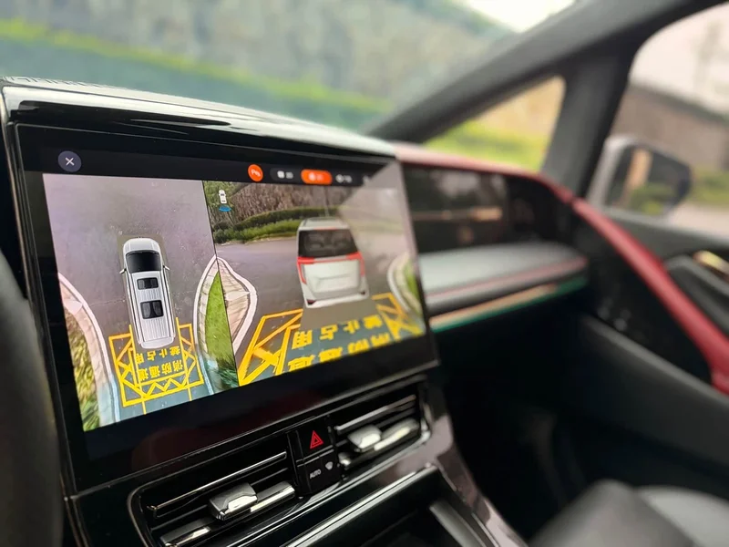 GAC Trumpchi M8 — фото 14