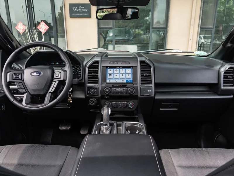Ford F-150 Raptor — фото 11