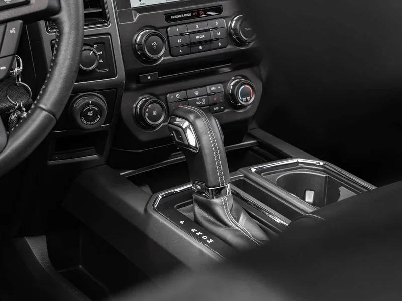 Ford F-150 Raptor — фото 18