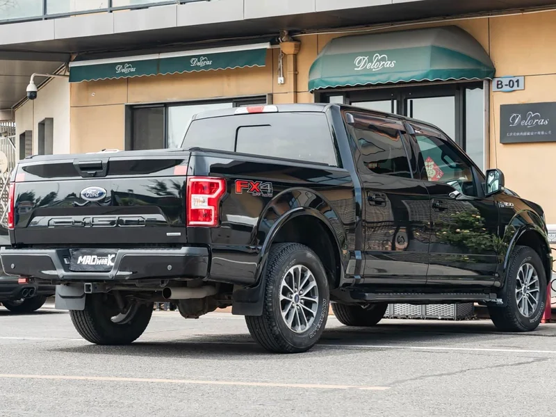 Ford F-150 Raptor — фото 6