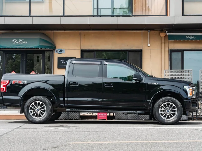Ford F-150 Raptor — фото 7