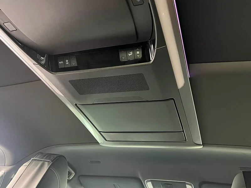 Toyota Vellfire — фото 20