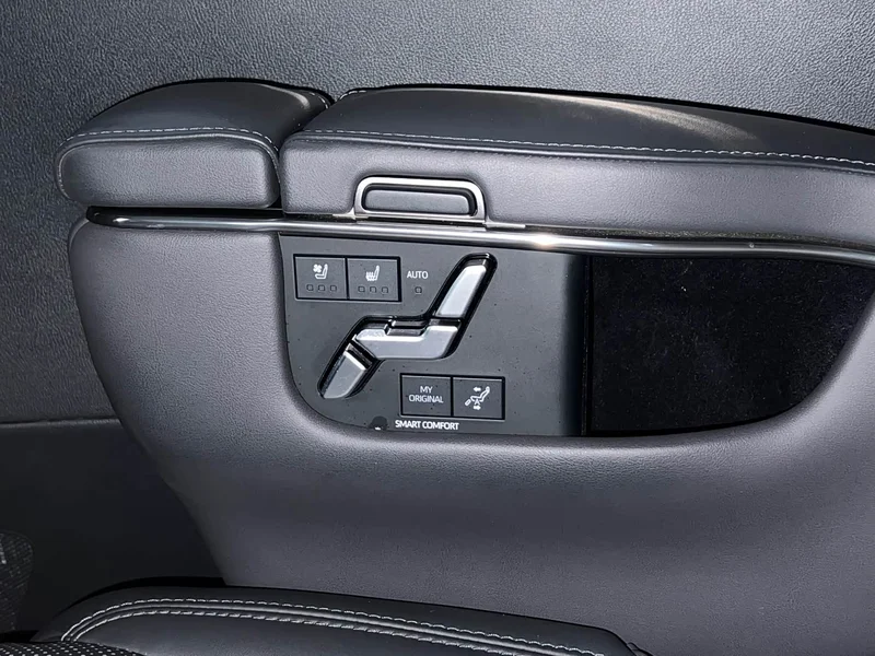 Toyota Vellfire — фото 24