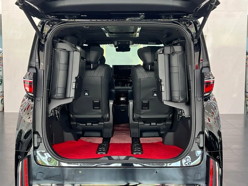 Toyota Vellfire — фото 5
