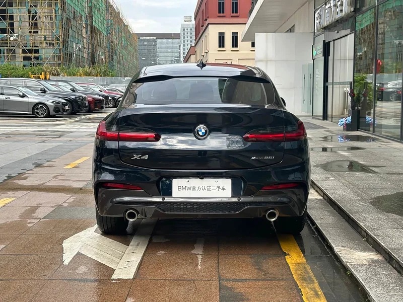 BMW X4 — фото 11