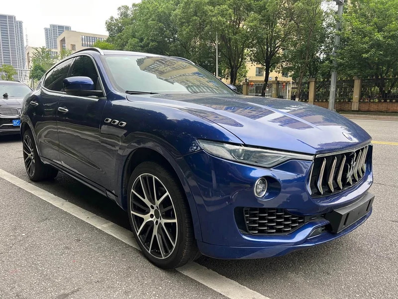 Maserati Levante — фото 15