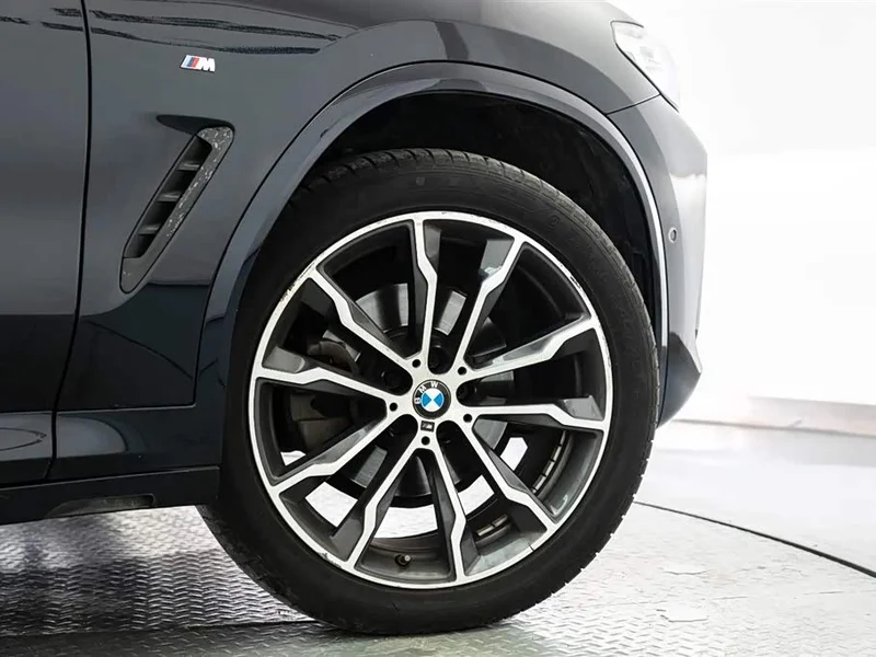 BMW X3 — фото 18