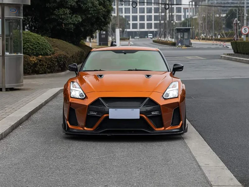 Nissan GT-R — фото 2