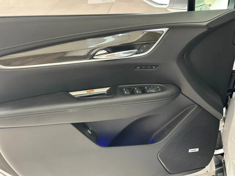 Cadillac XT5 — фото 5