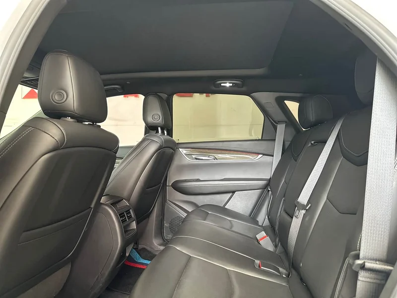 Cadillac XT5 — фото 8