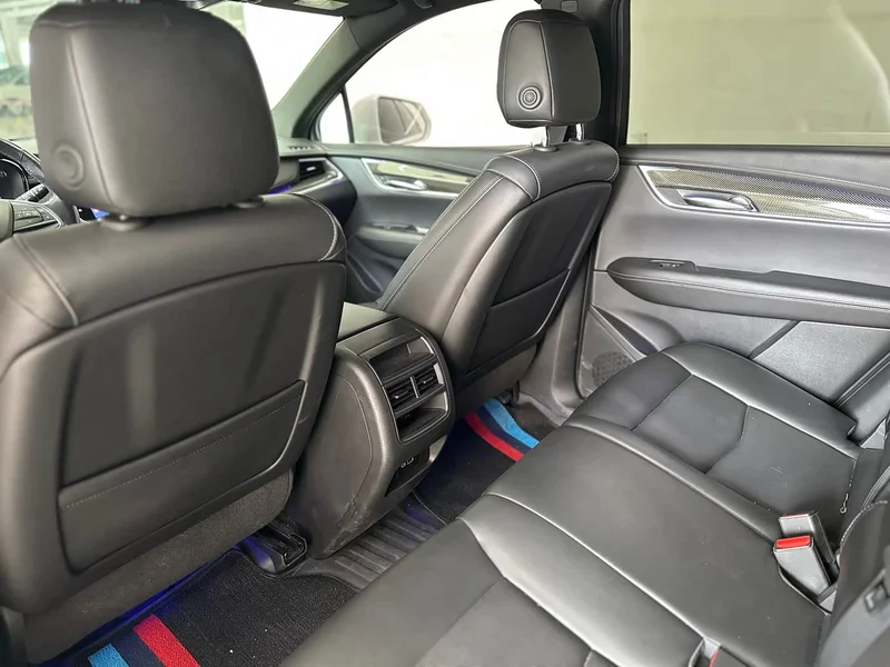 Cadillac XT5 — фото 9