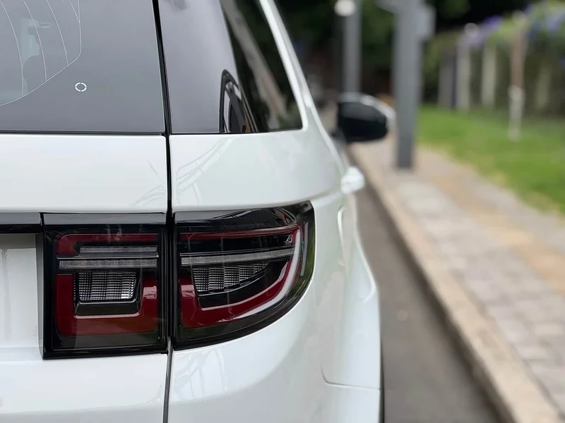 Land Rover Discovery — фото 20
