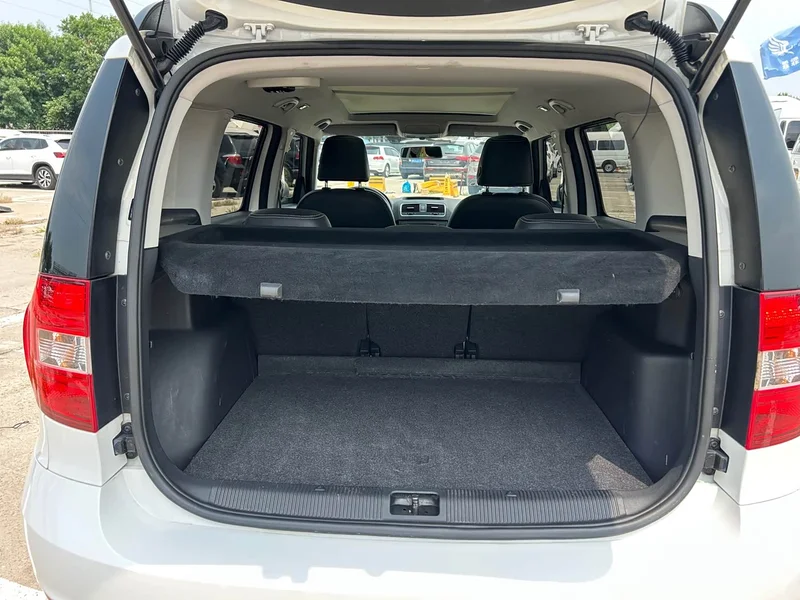 Skoda Yeti — фото 19