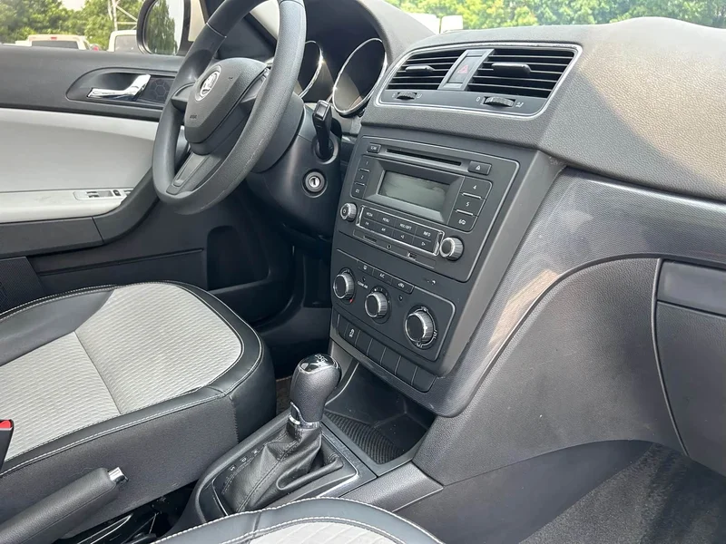 Skoda Yeti — фото 27