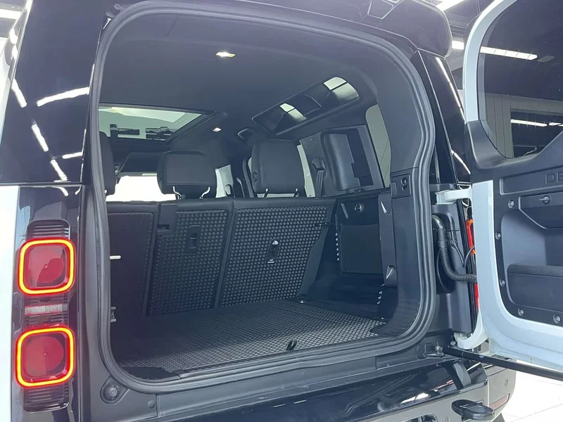 Land Rover Defender — фото 24