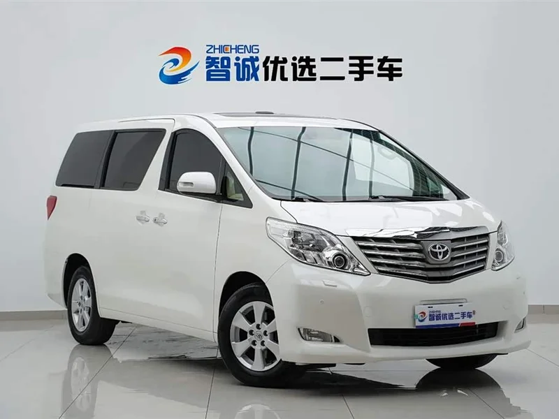 Toyota Alphard — фото 3