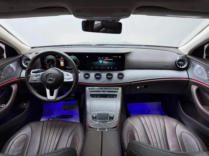Mercedes-Benz CLS — фото 5