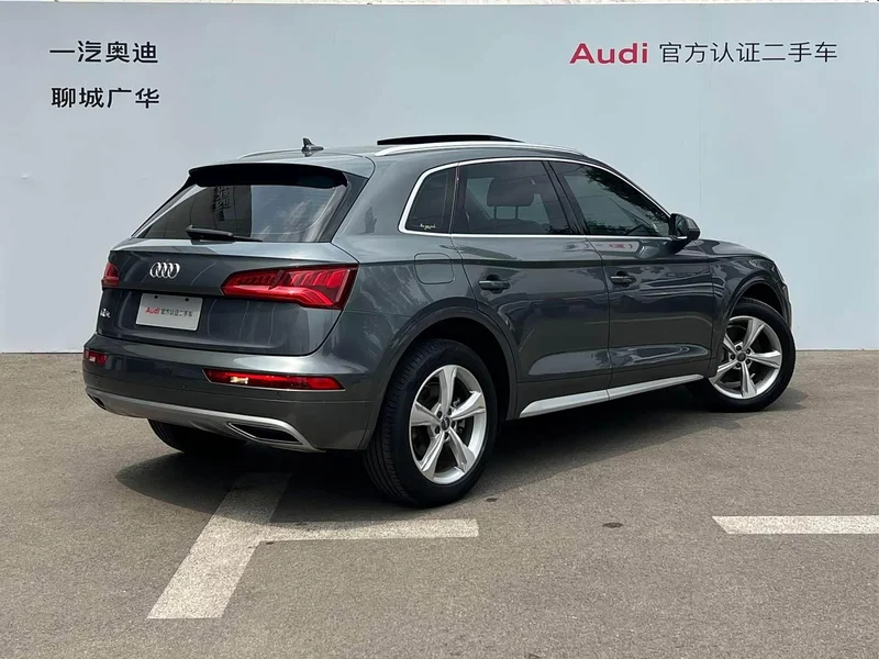 Audi Q5L — фото 4