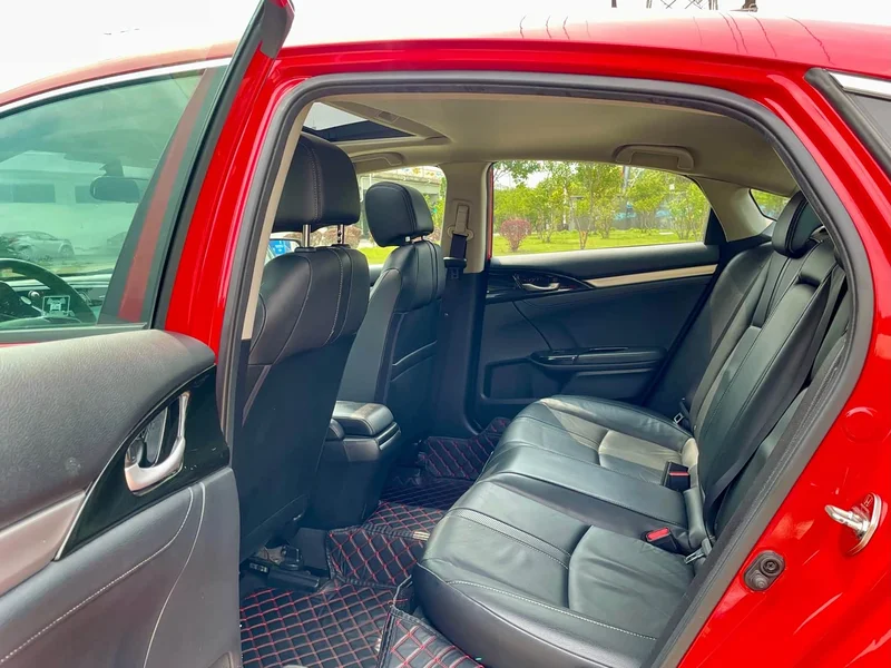 Honda Civic — фото 6