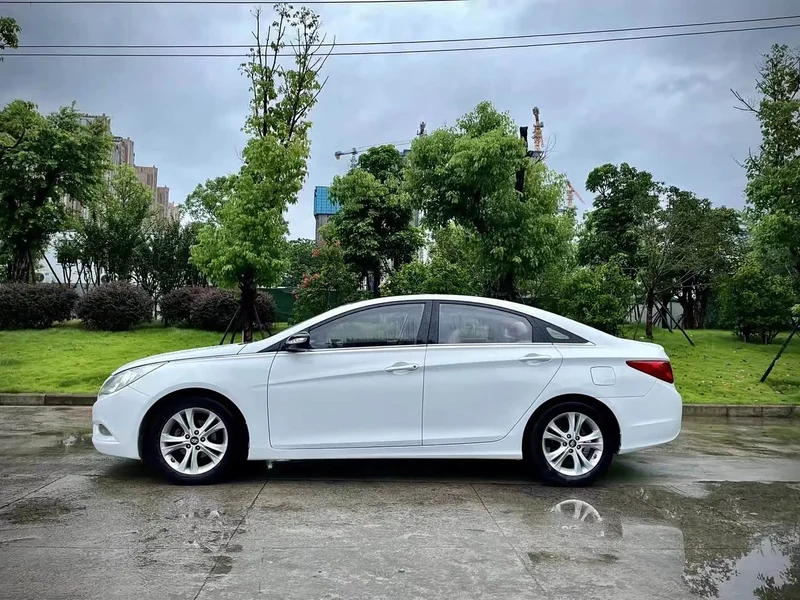 Hyundai Sonata — фото 8
