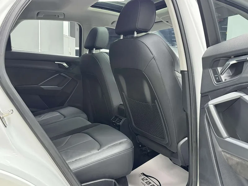 Audi Q3 Sportback — фото 18