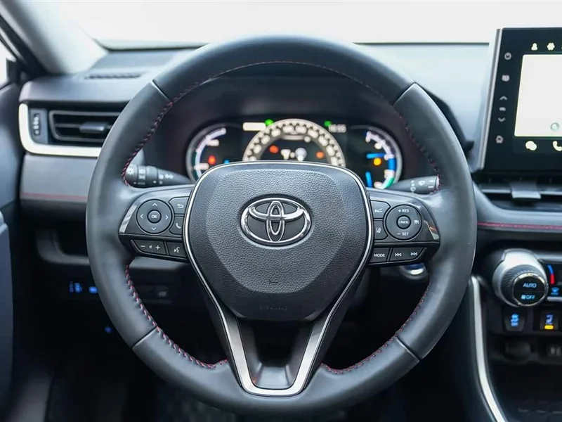 Toyota Wildlander — фото 11