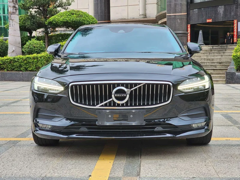 Volvo S90 — фото 2