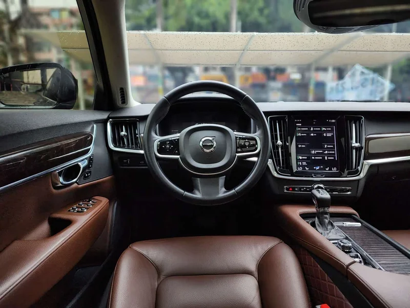 Volvo S90 — фото 10