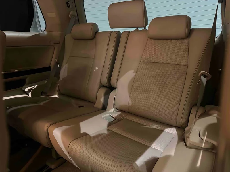 Toyota Alphard — фото 15