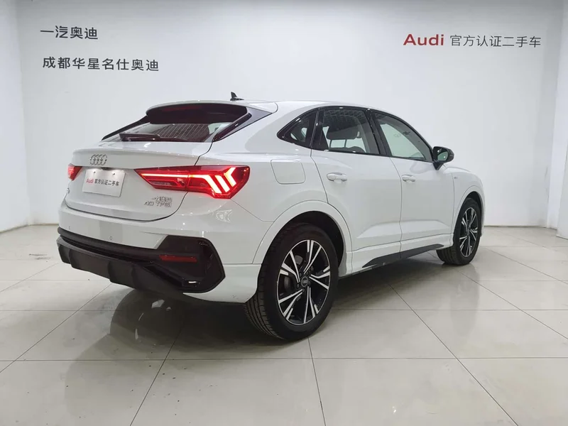 Audi Q3 Sportback — фото 4