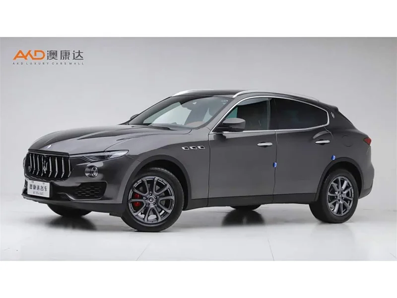 Maserati Levante — фото 1