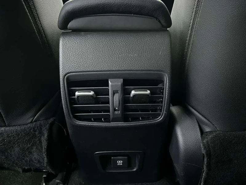 Toyota Levin — фото 12