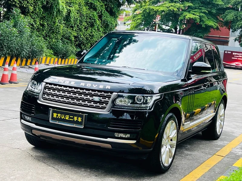 Land Rover Range Rover — фото 1