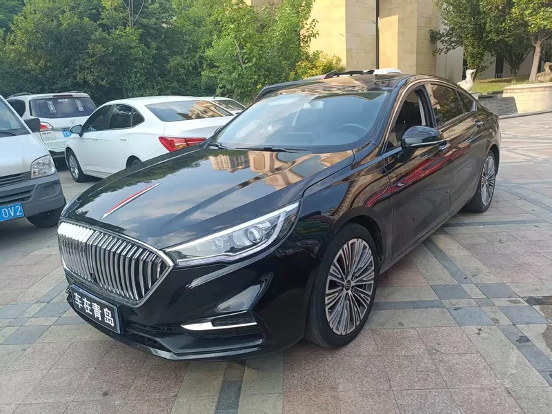 Hongqi H5 — фото 1