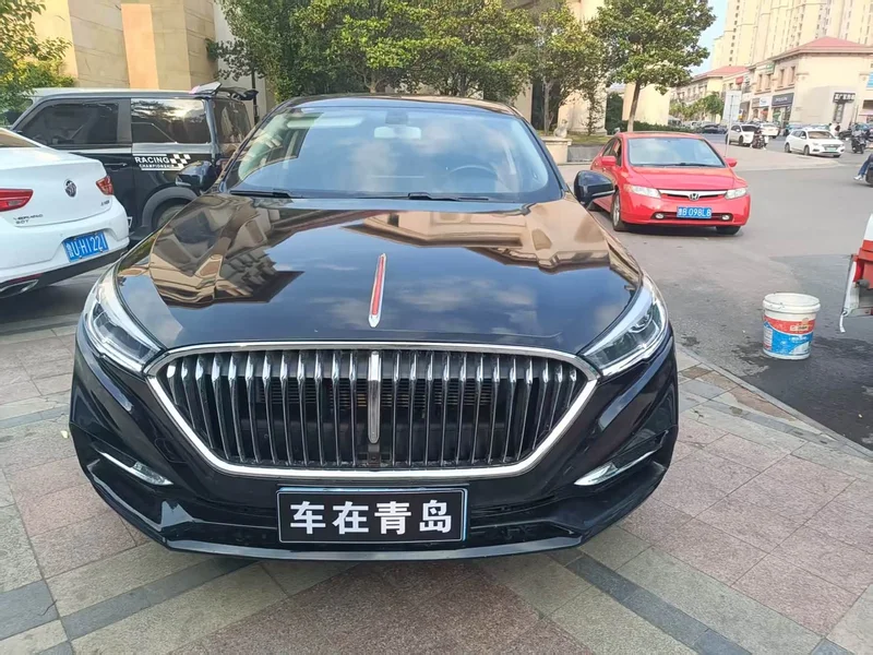 Hongqi H5 — фото 3