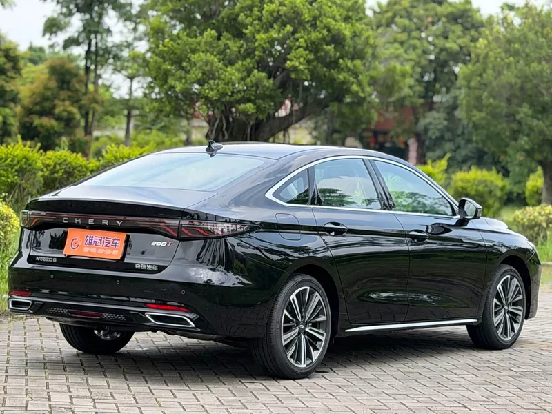 Chery Arrizo 8 Pro — фото 4