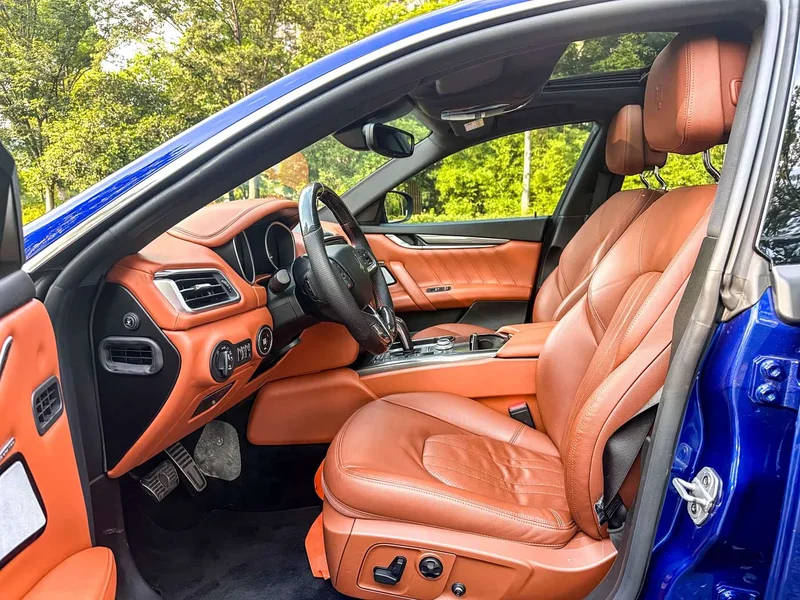 Maserati Ghibli — фото 13