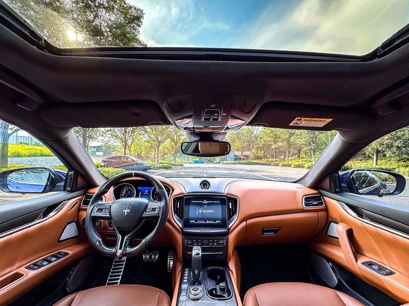Maserati Ghibli — фото 6