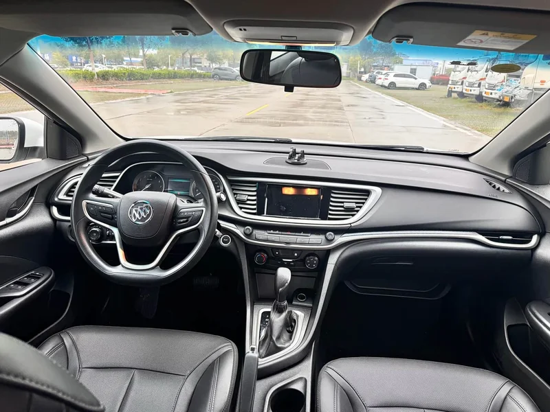 Buick Excelle — фото 10