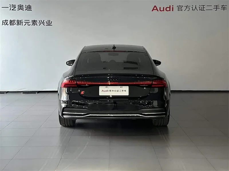 Audi A7 — фото 5