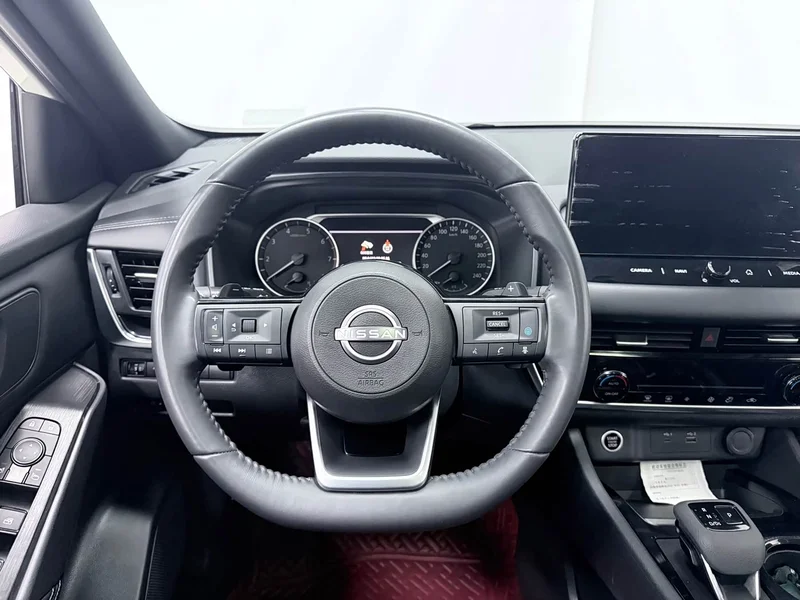 Nissan Qashqai — фото 12