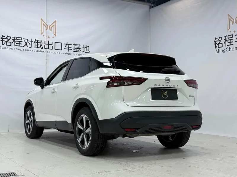 Nissan Qashqai — фото 6