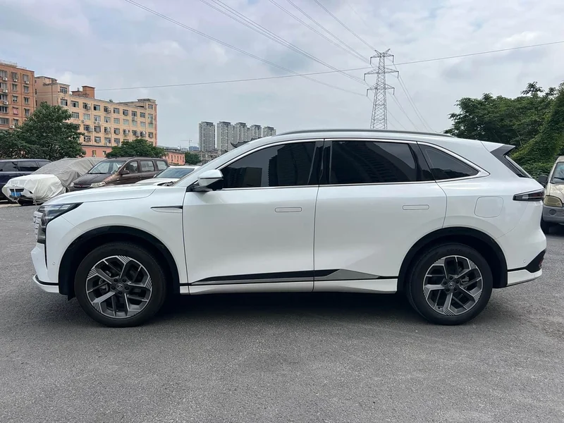 Changan CS75PLUS — фото 4