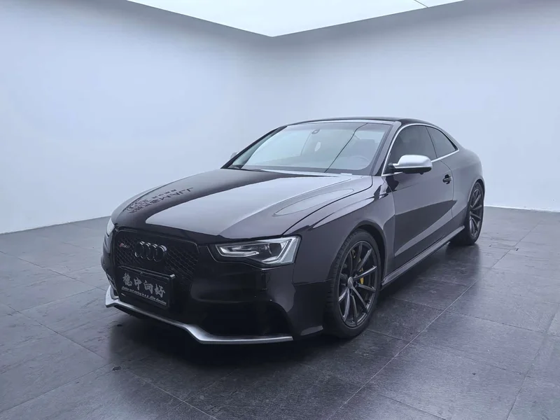 Audi RS 5 — фото 1