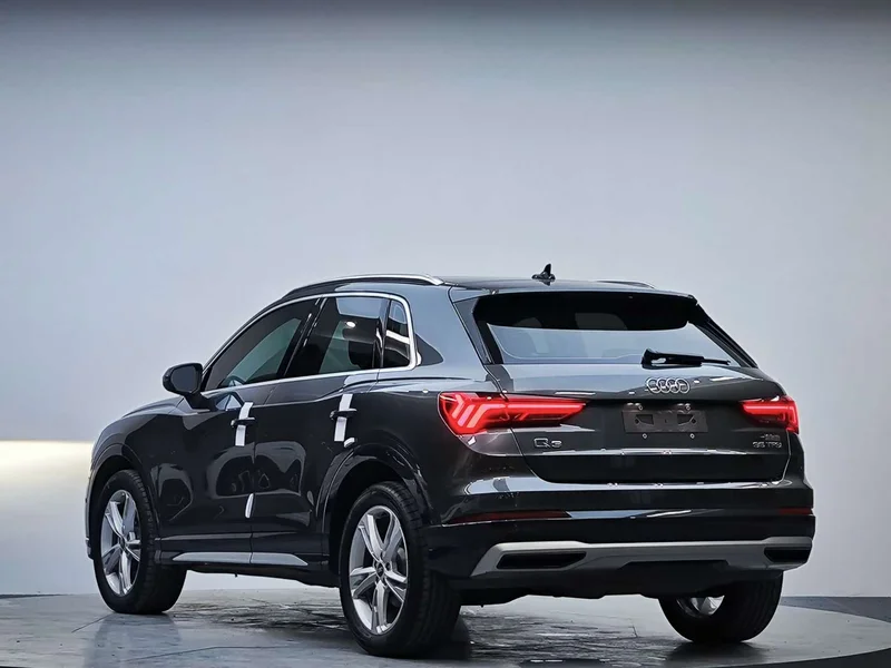 Audi Q3 — фото 6