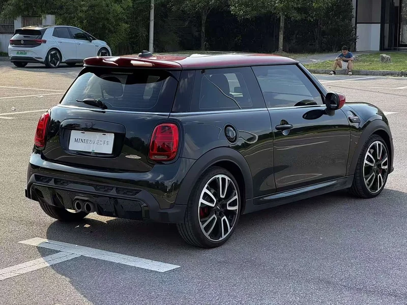 MINI JCW — фото 6