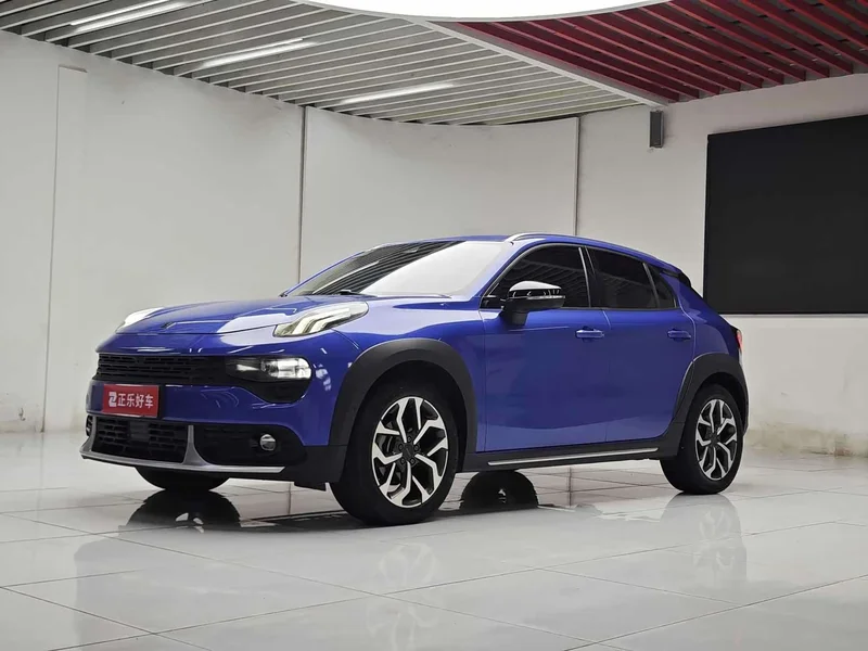 Lynk & Co 02