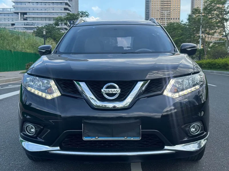 Nissan X-Trail — фото 2